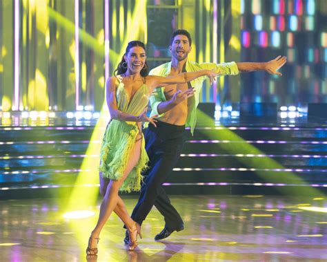 Who Won Dancing With The Stars Season 33 Winner Best Moments