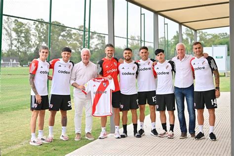 River Plate Refuerzos Ltima Hora De Altas Bajas Y Rumores Bal N Latino