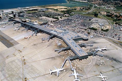 A Roport Marseille Provence En Images