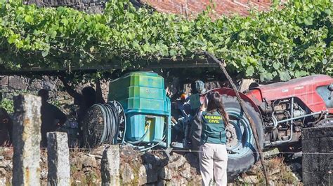 Un Agricultor Fallece Al Quedar Atrapado Su Tractor Bajo Una Parra En