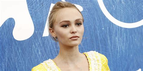 PHOTO Lily Rose Depp complice avec son frère Jack et sa tante Alysson