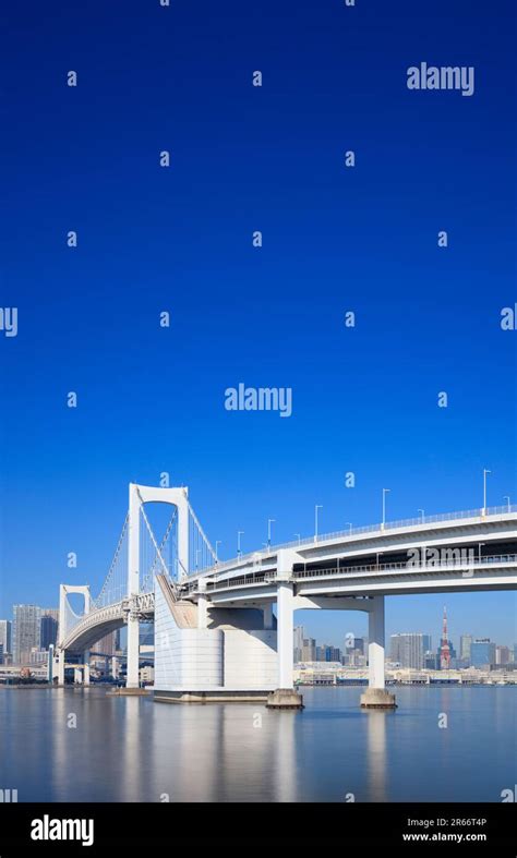 Rainbow Bridge and Tokyo Tower Stock Photo - Alamy