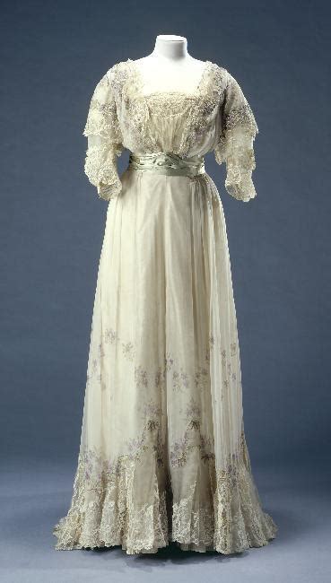 Wikivictorian On Twitter Reception Dress By House Of Worth S