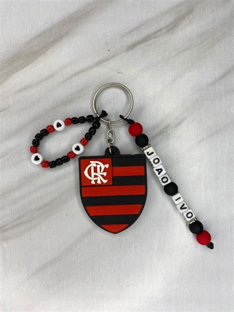 Chaveiro do Flamengo em 2024 Chaveiro de miçanga Joias miçangas