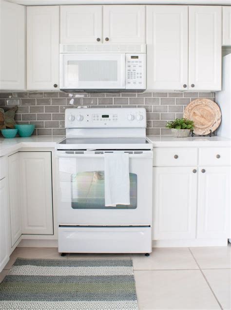 Beach Condo Kitchen Cabinets