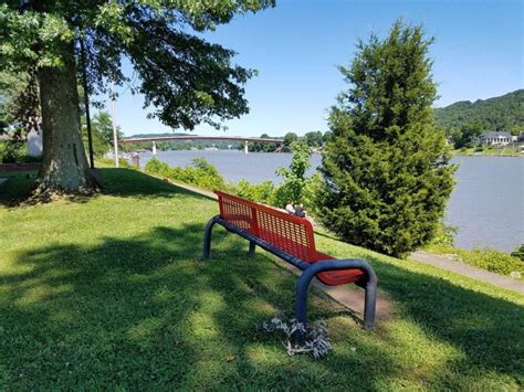 Roadside Park Port Of St Albans St Albans Wv Parks And Recreation Dept