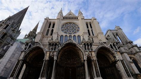 Iconic Buildings Chartres Cathedral Abc Listen