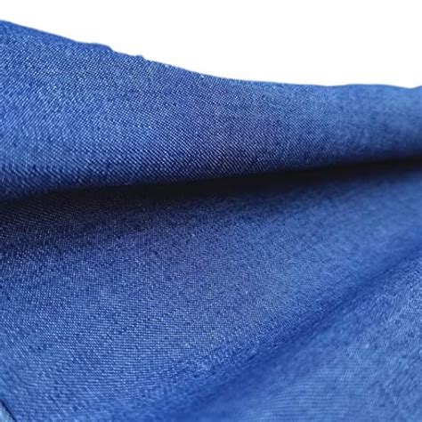 50 To 90 Yarn Count Blue Smooth Cotton Denim Fabric Density 118 560