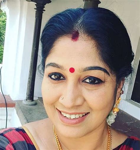 Sri Vidhya Shankar Wiki Biography Dob Height Serials Images Labuwiki