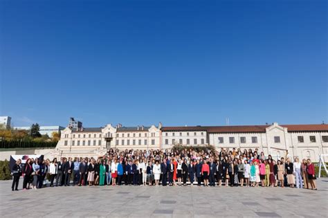 Șefa statului la Moldova Women Forum 2023 În Parlament avem 40 de