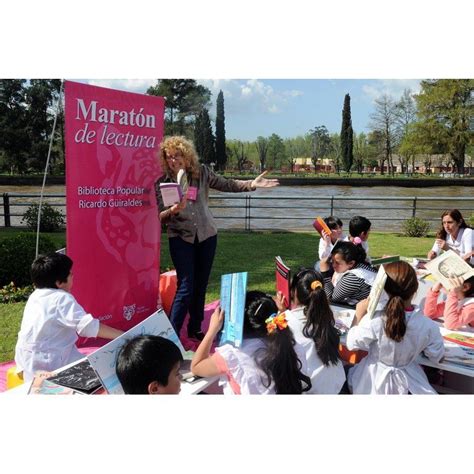 Tigre celebró el Día del Maestro con una maratón de lectura