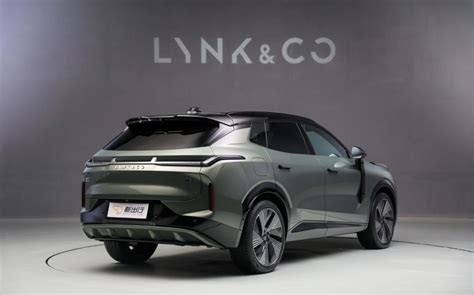 Geely раскрыла характеристики своего новейшего кроссовера Lynk Co 08