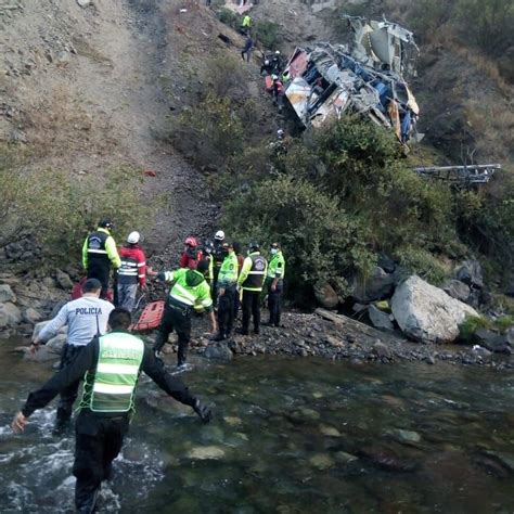 Acidente ônibus no Peru deixou mais de 20 mortos RW Cast