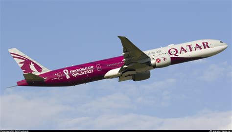 A7 BEC Qatar Airways Boeing 777 3DZER Photo By Rafal Pruszkowski ID