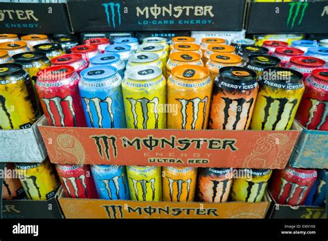 Energy Drink Dosen Stockfotos Und Bilder Kaufen Alamy