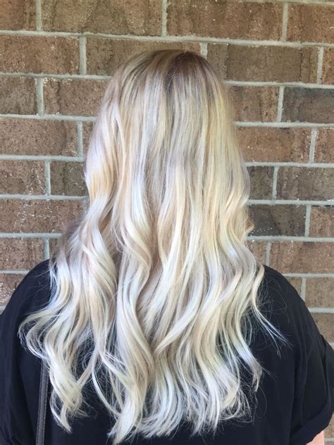 Platinum Blond Hair Balayage Back View Hair Color Highlights Platinum Blonde Hair Hair Color