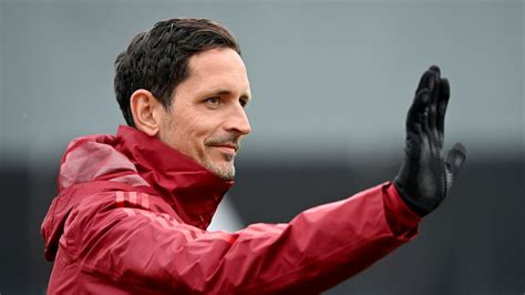 Dino Toppmöller ist neuer Trainer der Frankfurter Eintracht