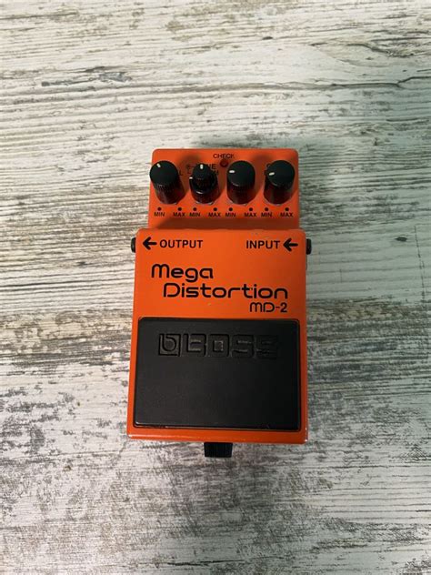 Гітарна педаль ефектів Boss Md2 Mega Distortion 2 800 грн