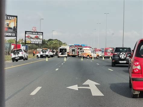 Ewn Traffic On Twitter In Boksburg Theres A Serious Accident Scene