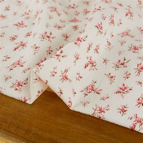 Tissu Coton Gaufr Fleurs Roses Blanc Cass