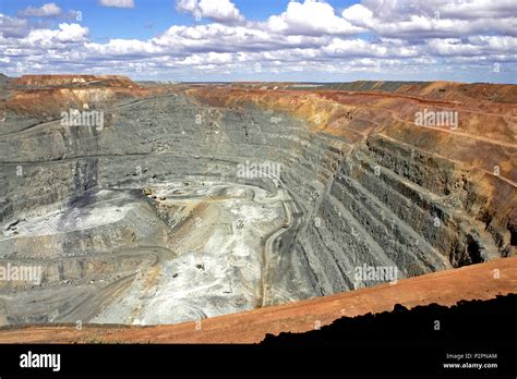 Open cut mining gold mine Kalgoorlie, Western Australia. The Fimiston ...