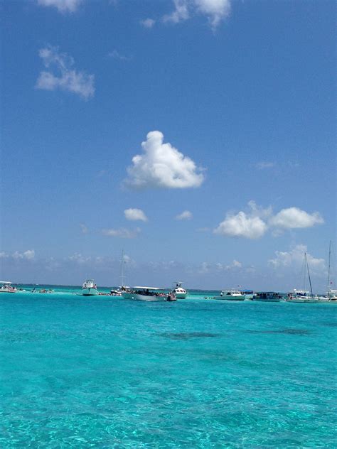 Stingray City, Grand Cayman | Grand cayman, City, Beach