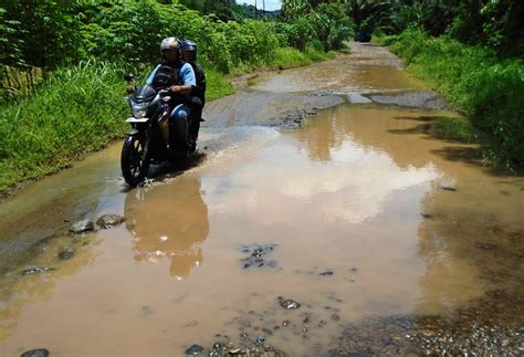 Persen Jalan Provinsi Rusak