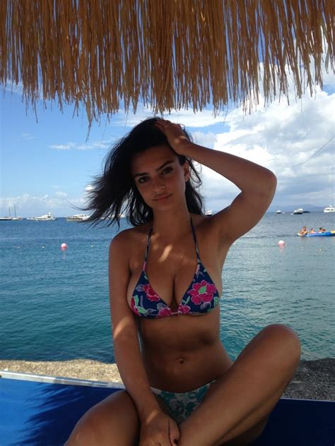 Emily Ratajkowski Leaks 170 Photos ʖ The Fappening