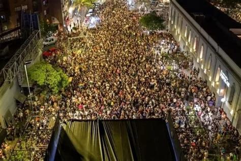 Milei Hizo Pasar Imágenes De La Marcha Del Orgullo Como Si Fueran De Su Cierre De Campaña