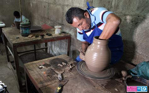 Alfarería Guerrero y su tradición de las artesanías de San Juan de Oriente