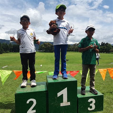 Samuel Sánchez Gutiérrez ocupa el segundo lugar en el Torneo de Golf