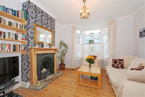 3 Bedroom End Of Terrace House For Sale In Stuart Road Nunhead Se15