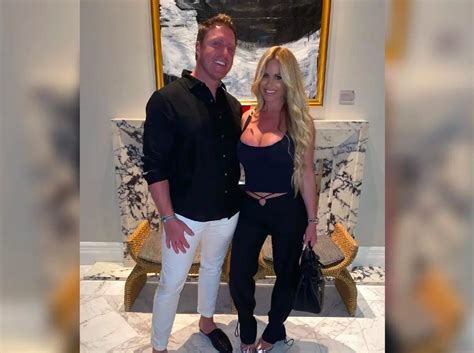 Kim Zolciak & Kroy Biermann 'Avoiding Each Other' In House After Split