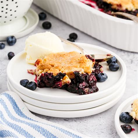 Blueberry Cobbler Dump Cake Blackberry Babe