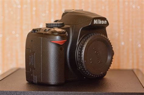 Nikon D3000 Body