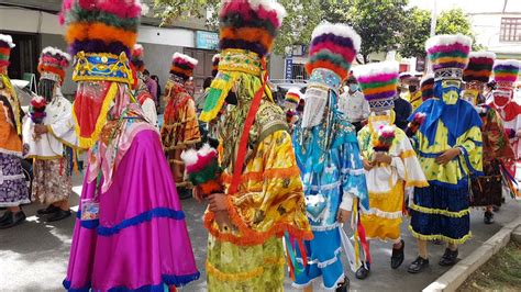 Fiesta De San Roque En Tarija Bolivia Los Chunchos Accordi