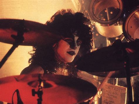 Eric Carr Kiss Wallpaper 28826299 Fanpop