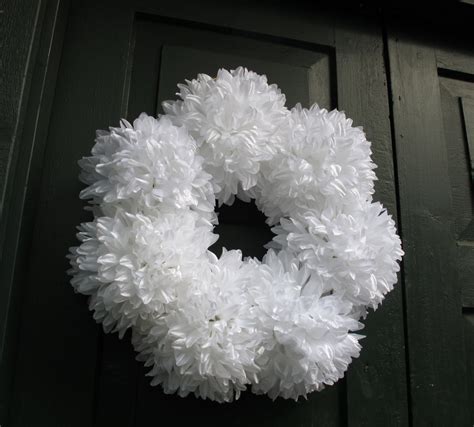 White Flowers Wreath Silk Chrysanthemum Artificial Flower Jute