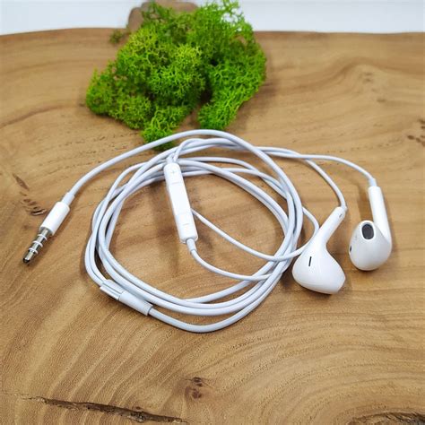 Проводные наушники Apple EarPods with Remote and Mic AUX Original, цена ...