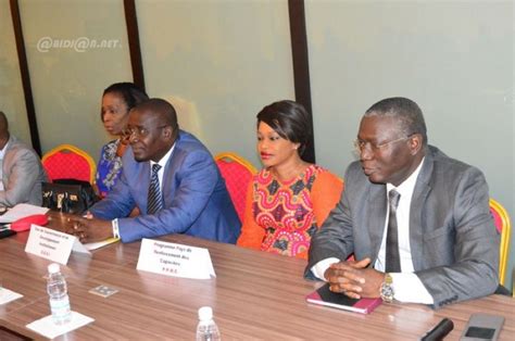 Recettes Fiscales Et Douanières Un Séminaire De Formation à Abidjan