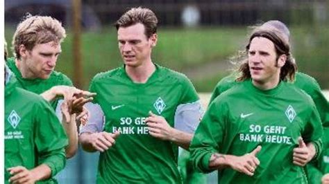 Defensives Mittelfeld Tim Borowski Kehrt Zum Sv Werder Bremen Zur Ck