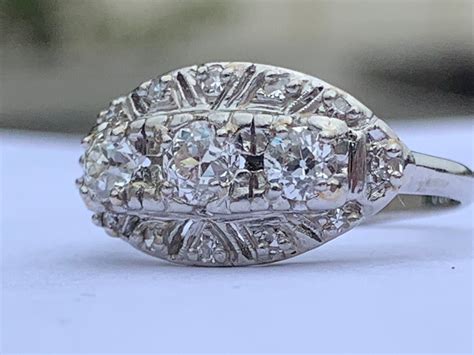 Art Deco Engagement Ring S Antique Diamond Engagement Ring