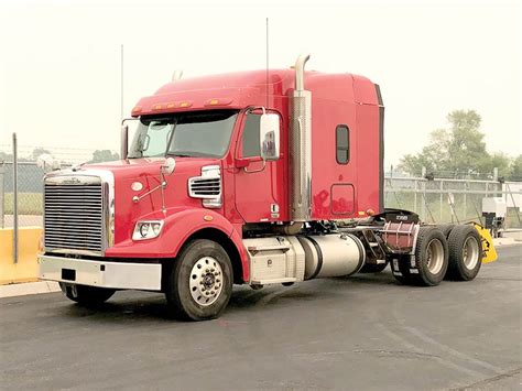 Freightliner Coronado Sd Sleeper Semi Truck Mid Roof Xt