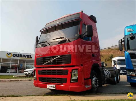 Caminhao Volvo FH 400 Chassis usado à venda