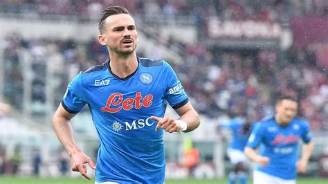 Calciomercato Napoli Un Club Piomba Su Fabian Ruiz Cessione Ai Dettagli