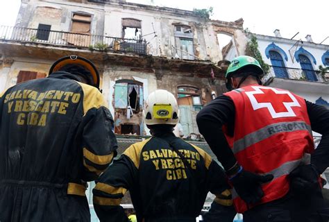 Expresan Condolencias En Cuba Por V Ctimas De Derrumbe En La Habana