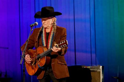 Willie Nelson's Outlaw Music Festival Tour Will Resume in 2021