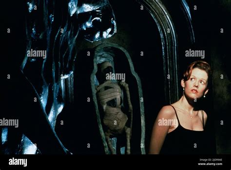 PENELOPE ANN MILLER, THE RELIC, 1997 Stock Photo - Alamy