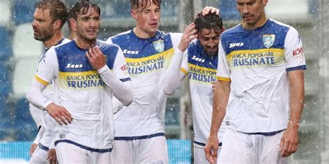 Il Frosinone Pareggia Con Il Sassuolo E Retrocede L Atalanta Espugna L