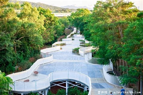 花馬道天空步道and后里後火車站（台中花博森林園區夜景搭配燈光超美） 愛伯特